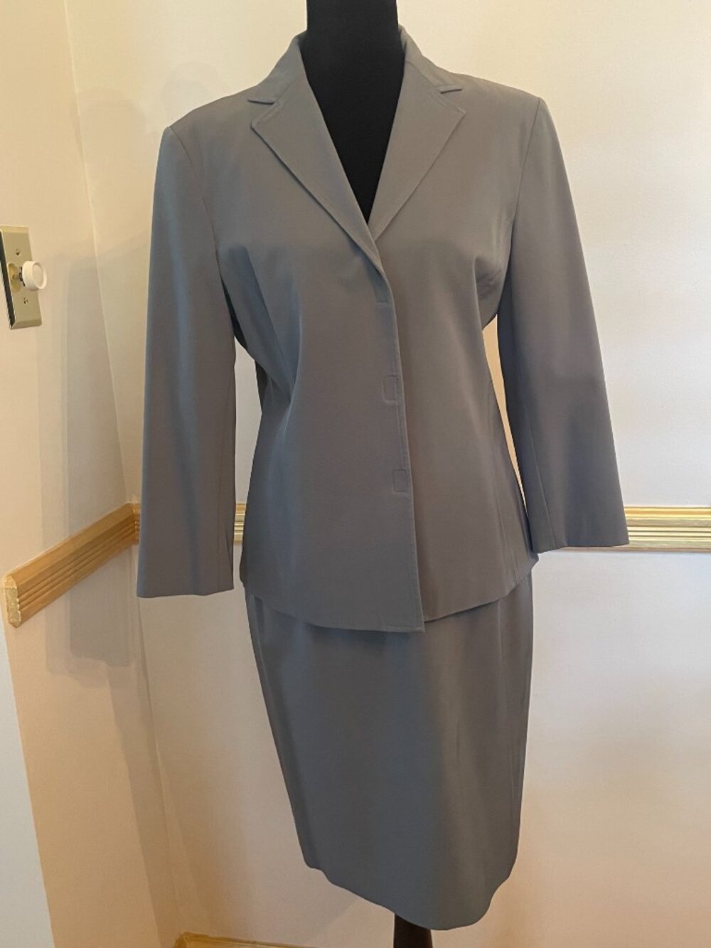 Tahari 2-PC Suit